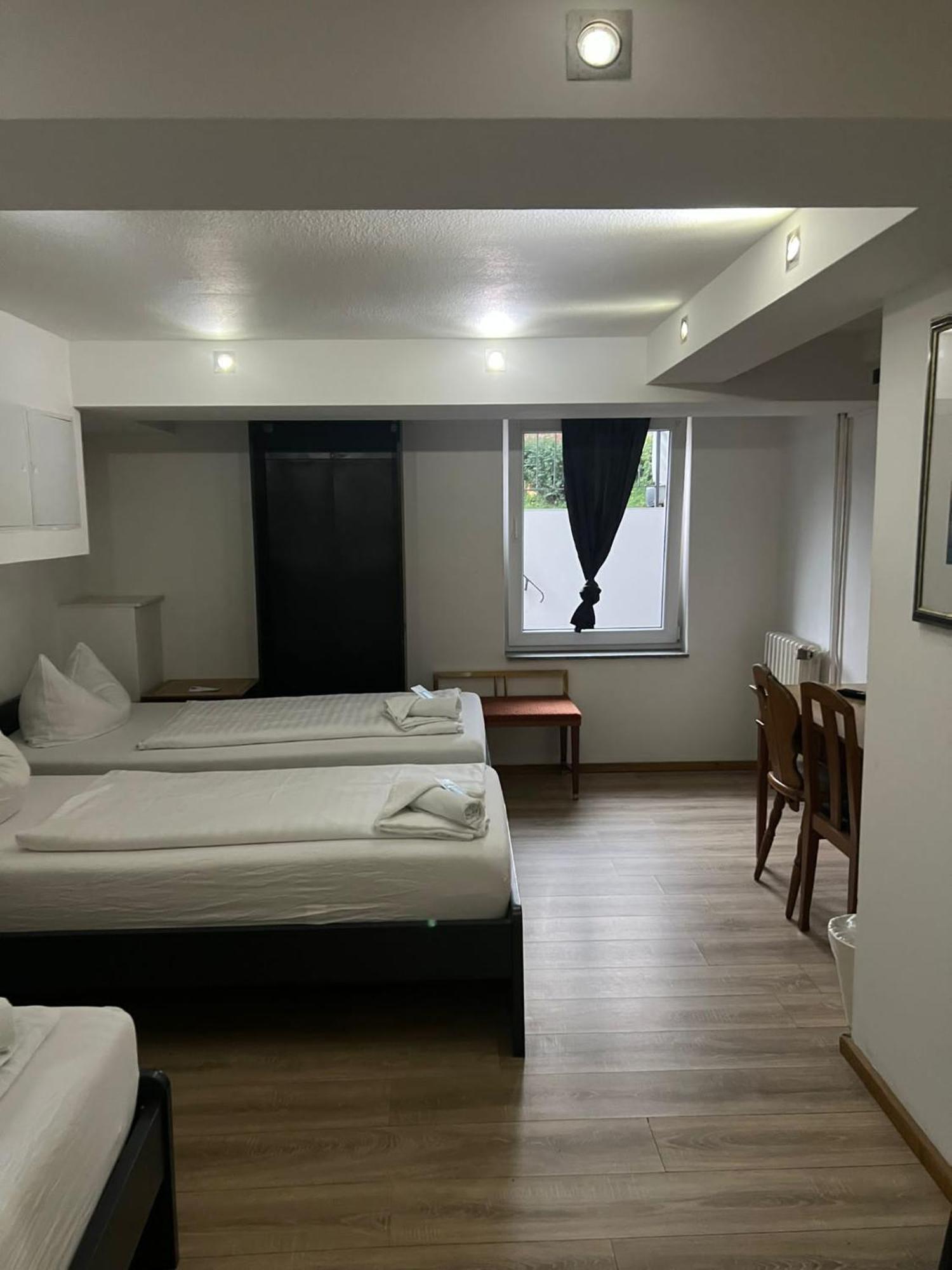 Gz Hostel Bonn Eksteriør bilde