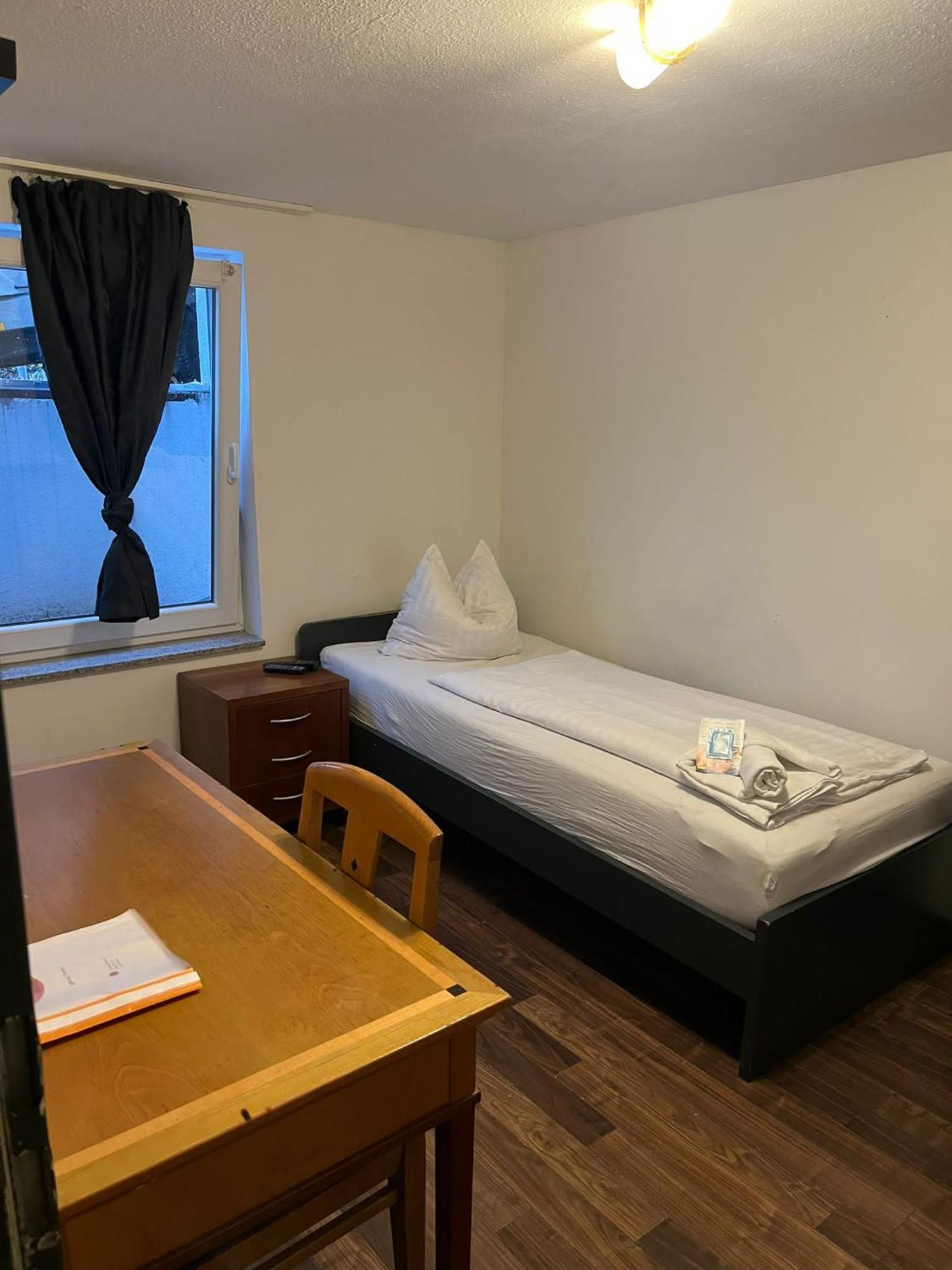 Gz Hostel Bonn Eksteriør bilde